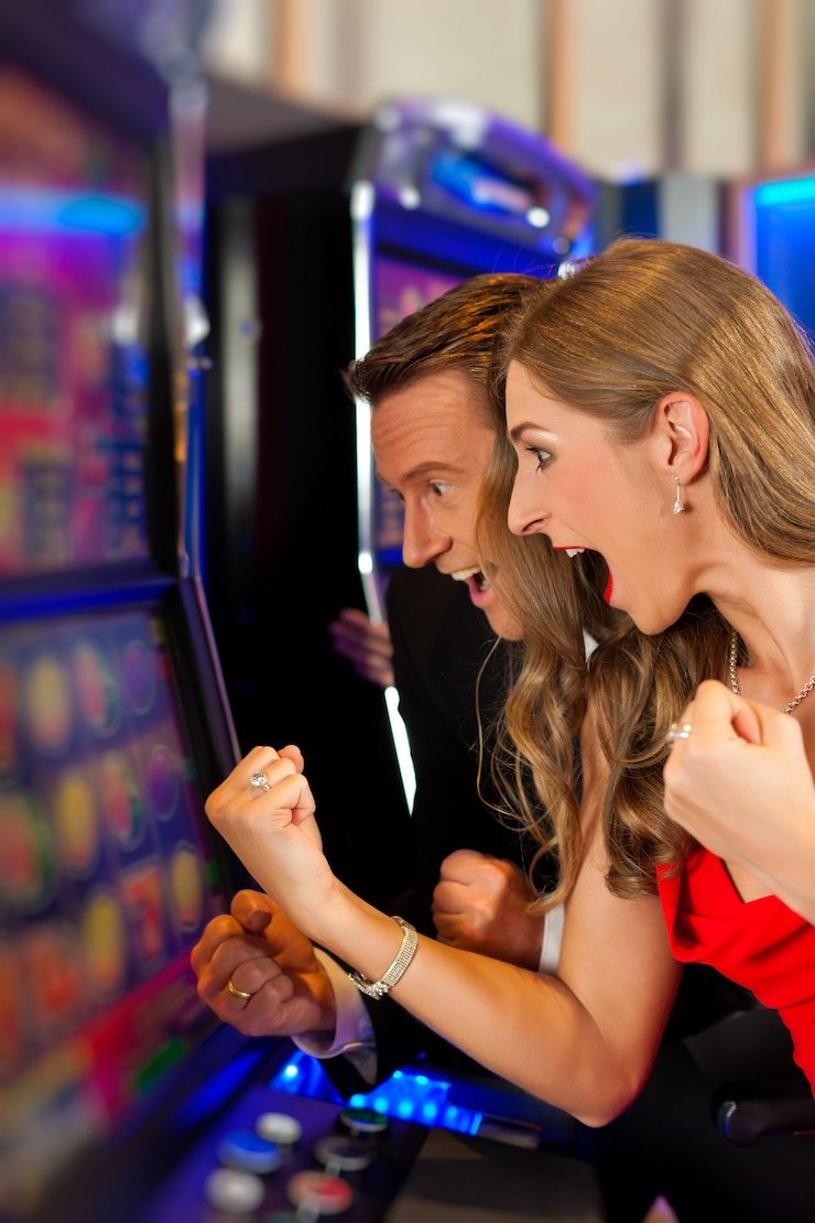 Platform 567luck menampilkan berbagai kategori permainan dan metode pembayaran
